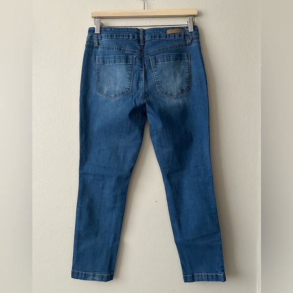 Royalty For Me Mid Rise Jeans. Size 4 - Picture 3 of 7